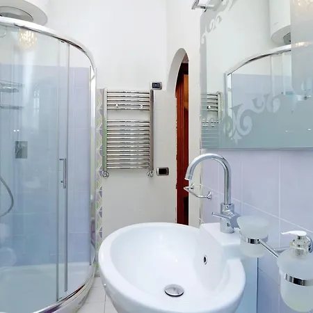 Faleria Apartment *